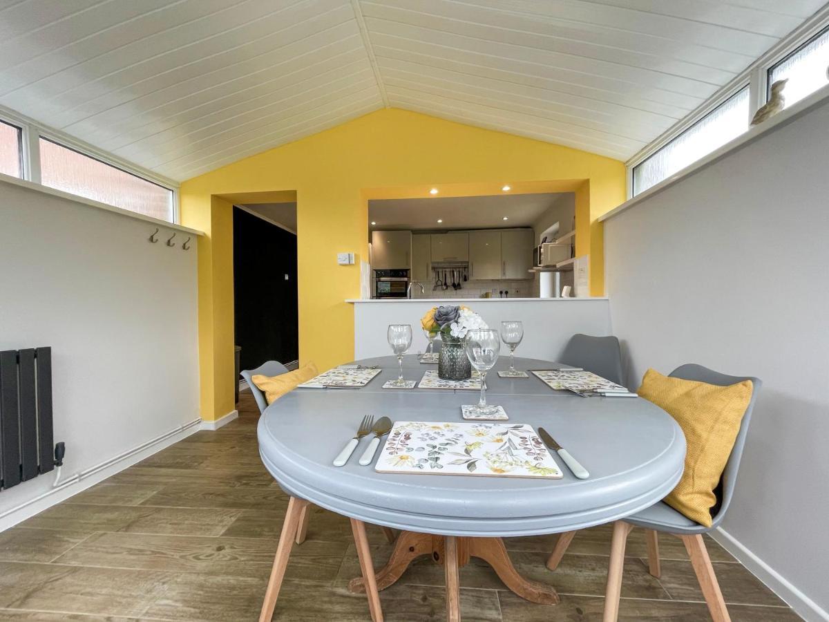Villa Well Situated, Cosy 2 Bed House West Kirby Exterior foto